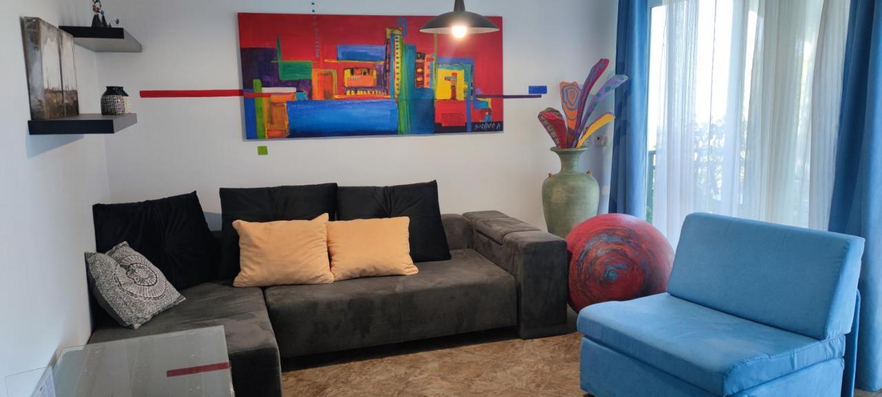 Art Gallery House With A Small Relaxing Pool Crikvenica Luaran gambar