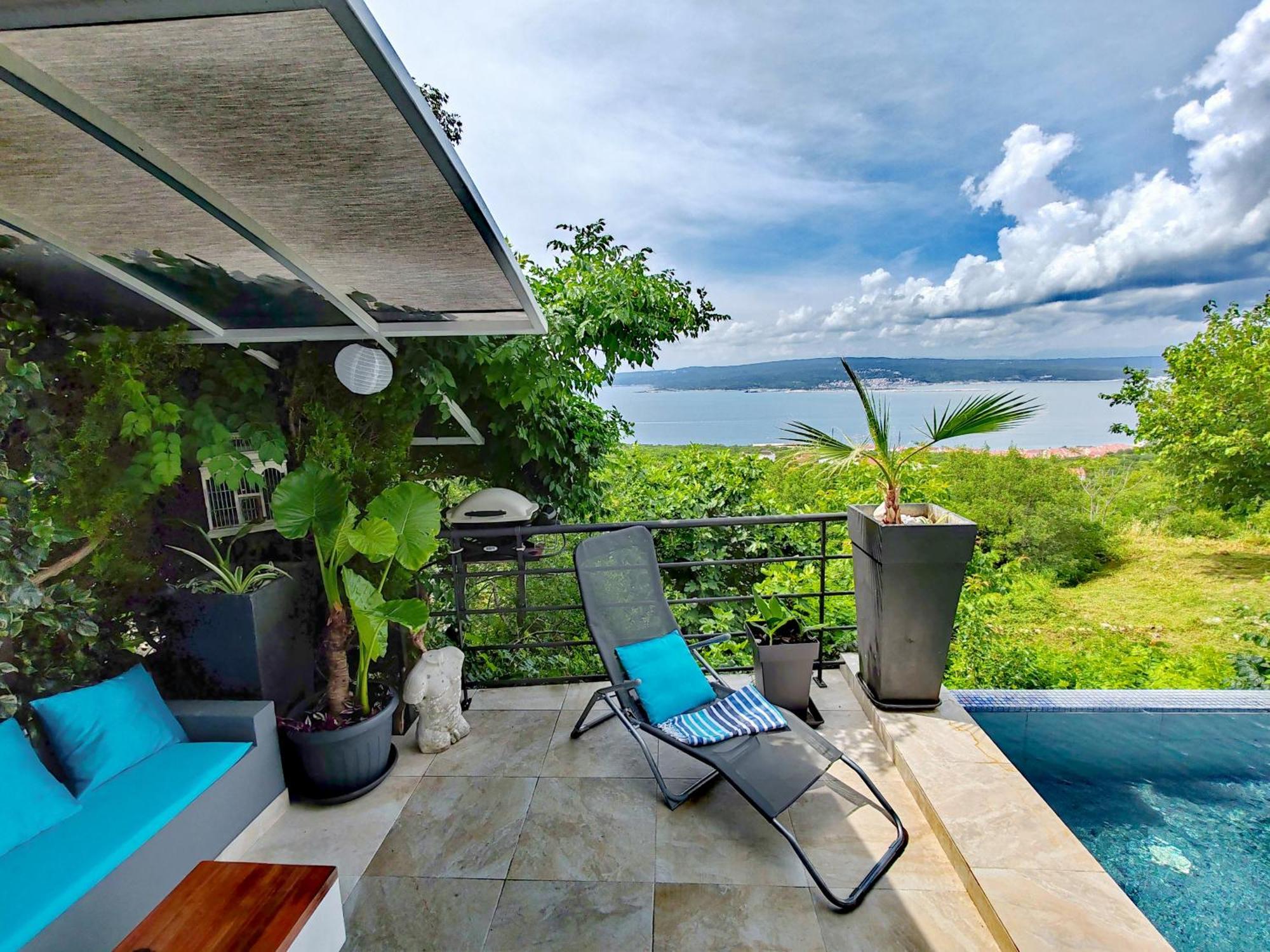 Art Gallery House With A Small Relaxing Pool Crikvenica Luaran gambar