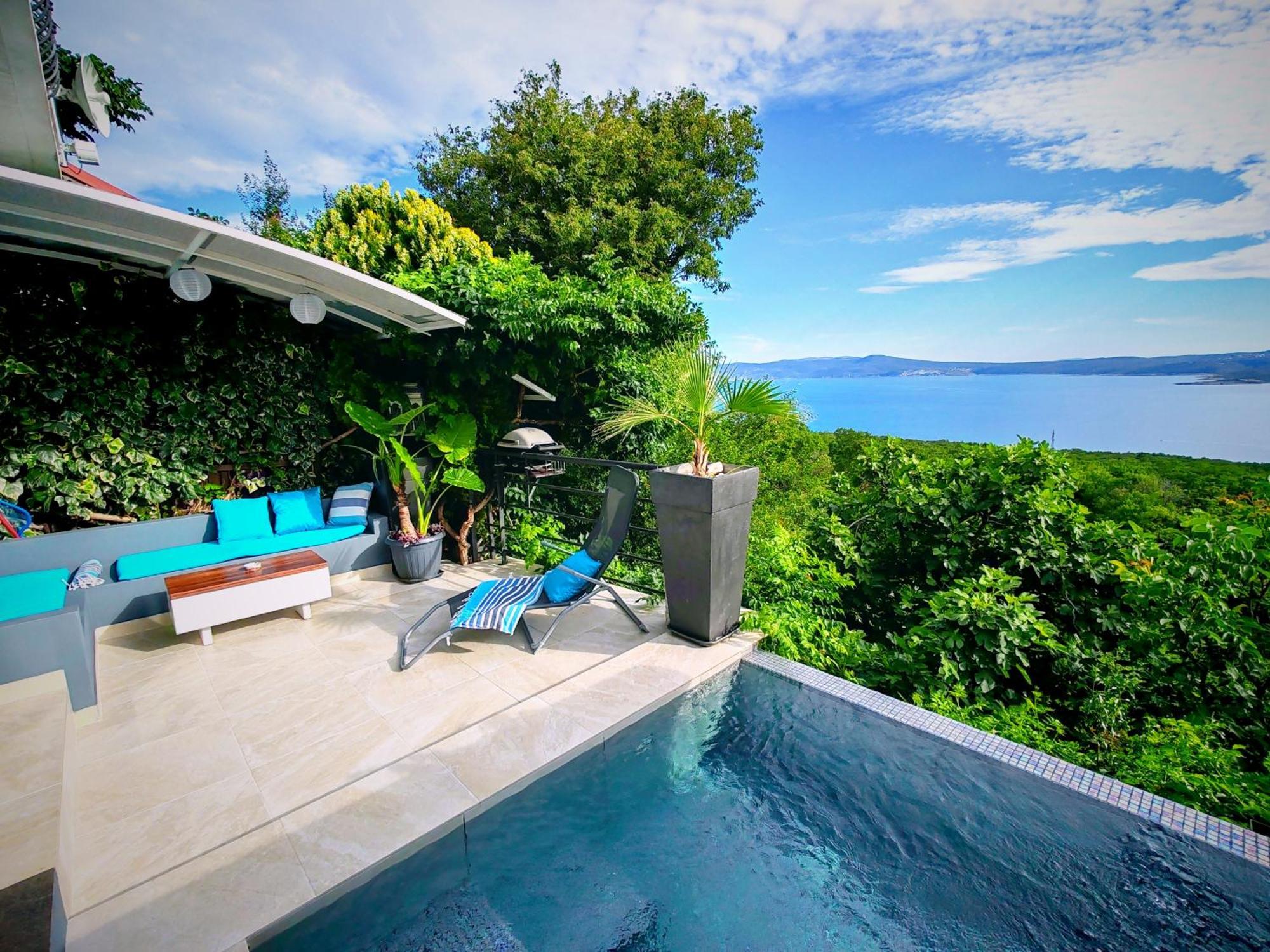 Art Gallery House With A Small Relaxing Pool Crikvenica Luaran gambar